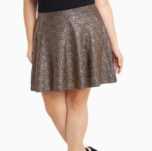 Torrid Sparkly Gold Skater Skirt WITH POCKETS!